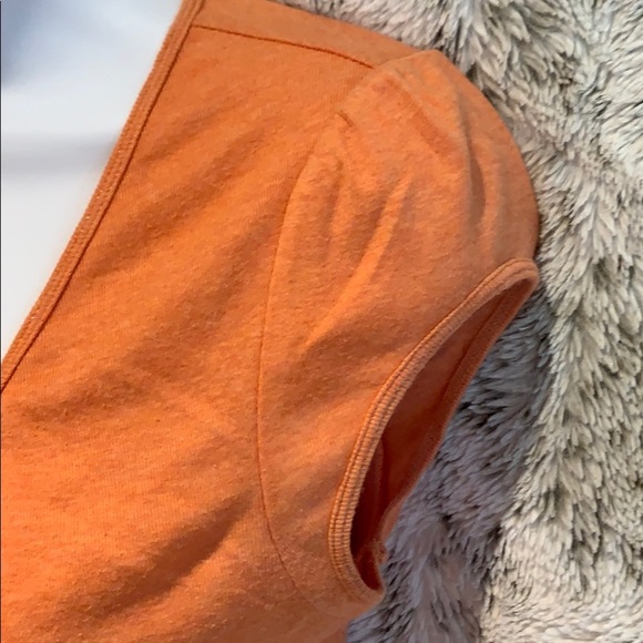 Sexy Basic Tee by Express - Picture 3 of 9